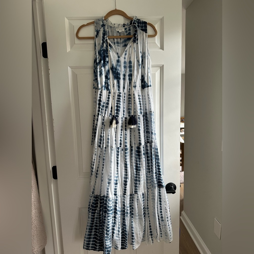 THML blue and white tie dye print sleeveless maxi dress, size small